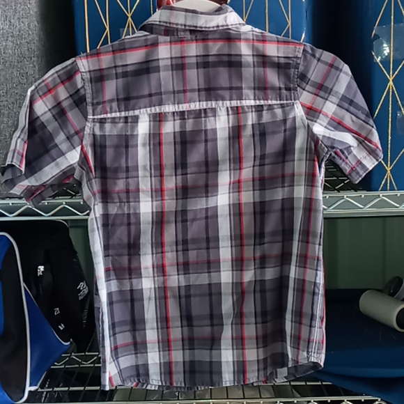 Boys  hawk short sleeve button down top size L(7) - Picture 2 of 3